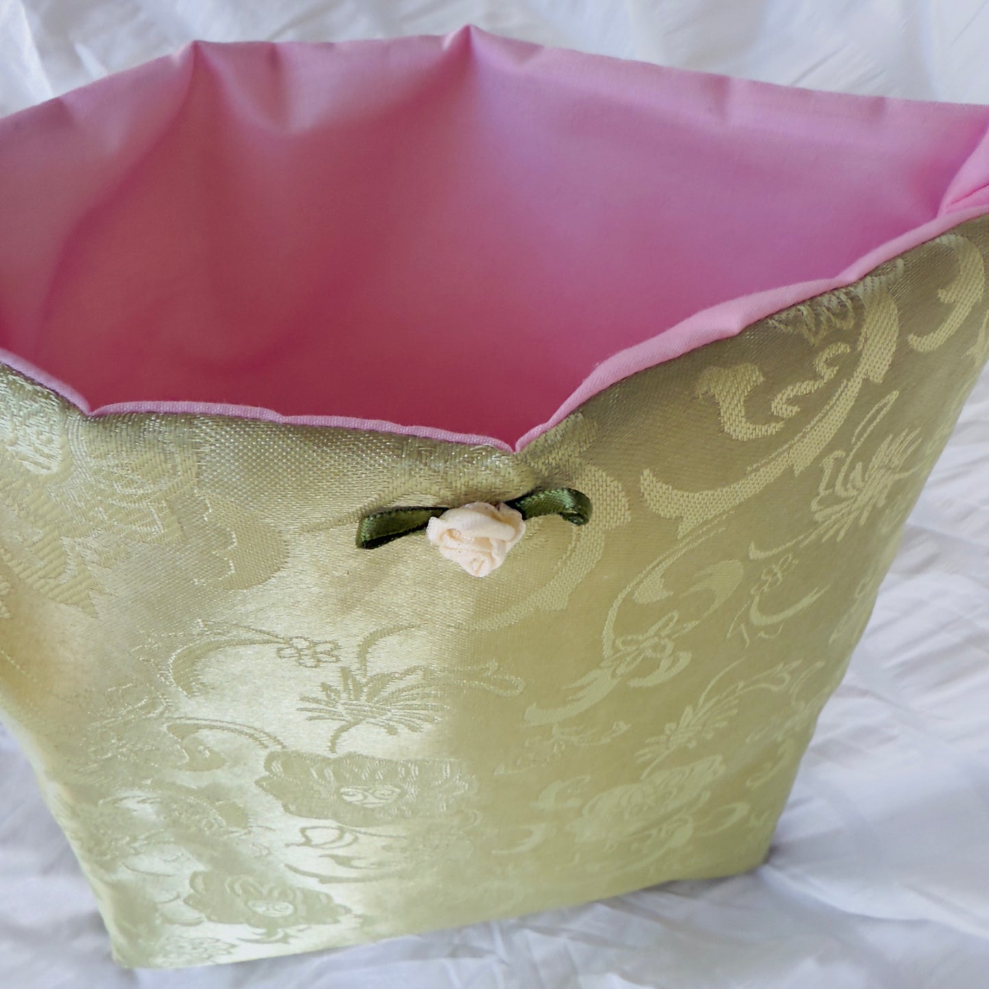 Strawberry Matcha iPad / Kindle Sleeve