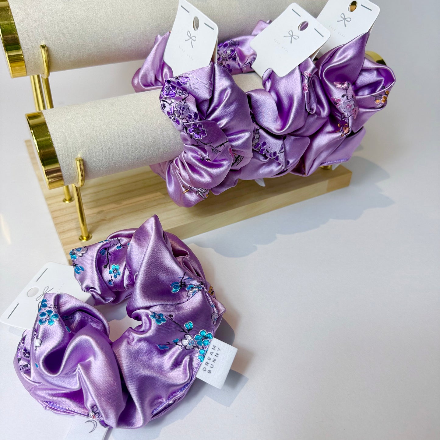 VIOLET VISION Satin Scrunchie Set