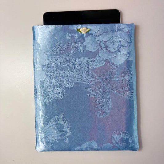 CINDERELLA  iPad / Kindle Sleeve